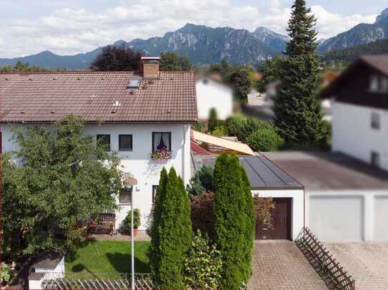 Große Doppelhaushälfte in Erstklassiger Lage von Füssen
Leben zwischen Seenparadies und Bergwelten