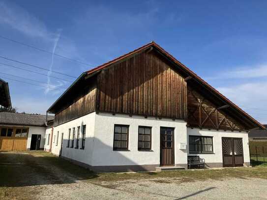 Werkstatthalle in Wolfakirchen bei Haarbach