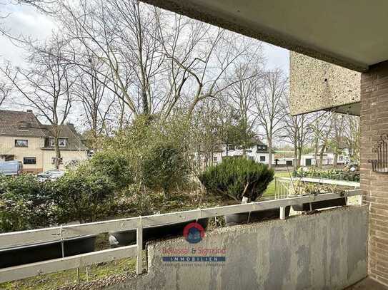 VIERSEN-ZENTRUM - MODERNE, GUT VERMIETETE 2-ZIMMERWOHNUNG MIT BALKON & BLICK INS GRÜNE!