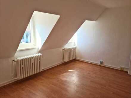 Vollständig renovierte 2-Zimmer-Wohnung mit EBK in Braunschweig