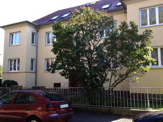 Sanierte 3-Zi.-Wohnung mit Loggia in DD-Strehlen/ Zschertnitz zu vermieten!