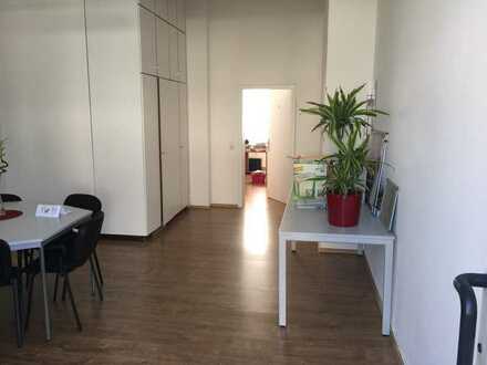 Schönes Ladenlokal/ Büro/ Praxis in Küppersteg