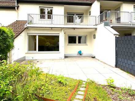 Maisonette Wohnung mit dem Charakter eines Reihenhauses mit Balkon, Terrasse und Garten, Kieselhumes