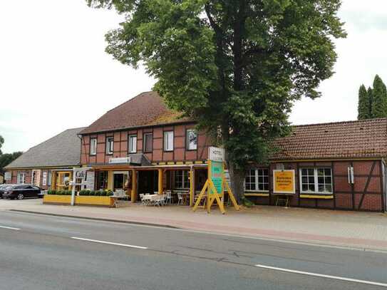 Landgasthaus mit Wohnhaus und großem Grundstück mit guter Verkehrsanbindung