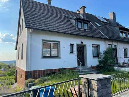 Älteres Haus mit Traumgrundstück in Aschaffenburg Schweinheim zu verkaufen !