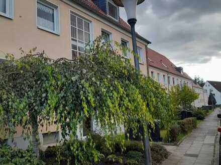 Modernisierte 2-Zimmer-WE mit Balkon Föhrenhorst 48 im Erdgeschoss