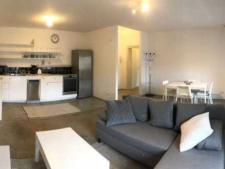 Geschmackvolle Wohnung mit zwei Räumen und Einbauküche in Mannheim-Quadrate