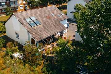 ASCHAFFENBURG / LEIDER - EINFAMILIENHAUS MIT GARTEN IN RUHIGER WOHNLAGE