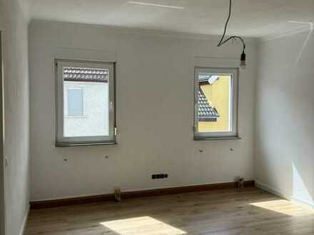 Renovierte helle 4-Zimmer-Wohnung in Göppingen mit moderner Ausstattung