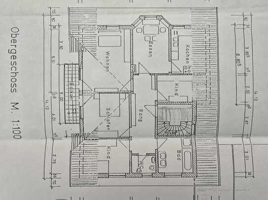 Stilvolle 5-Zimmer-Dachgeschosswohnung mit Balkon