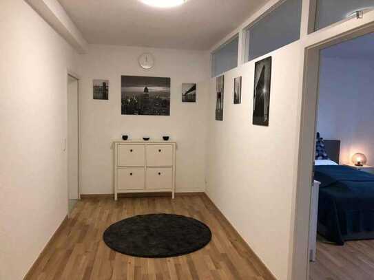 Spacious single bedroom in Schlachthof