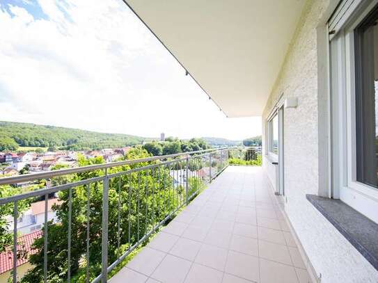 Schöne 4-Zimmerwohnung mit Balkon in Ortenberg Lißberg ab sofort frei