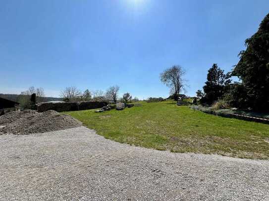 ***Ruhig und Idyllisch! Erschlossenes Baugrundstück in Reinhartshausen-Bobingen zu kaufen!***