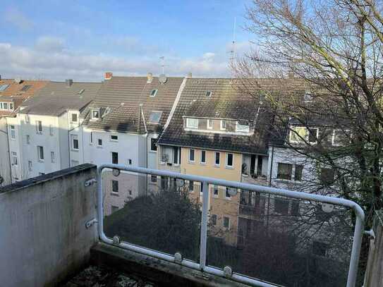 unweit des Uni Klinikums - 2 Zimmerwohnung mit Balkon in der Overbeckstraße