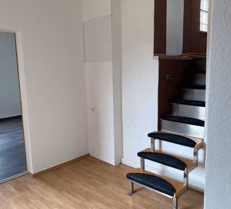 Frisch renovierte helle 4,5-Zimmer-Wohnung in Herne