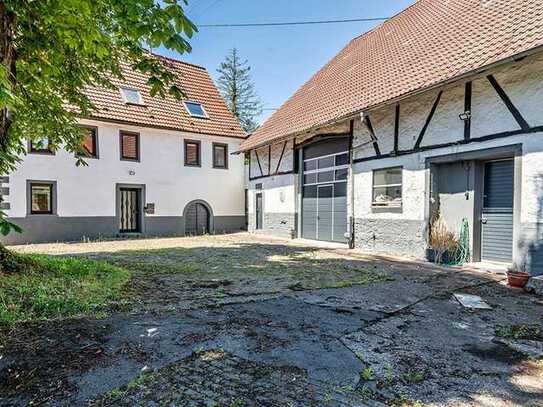 Tolle Möglichkeiten - Einfamilienhaus mit großer Scheune