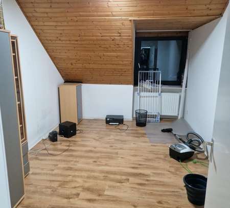 Nachmieter gesucht für Ansprechende 3 Zimmer Wohnung mit Einbauküche in Osnabrück