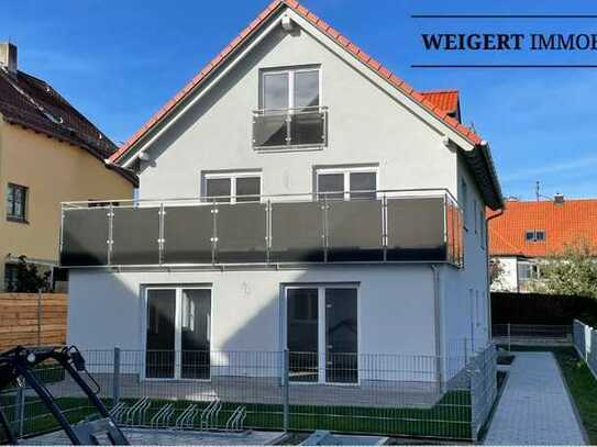 WEIGERT: *ERSTBEZUG* Exklusive 4-Zimmer-Maisonettewohnung mit Terrasse & TG-Stellplatz in FFB
