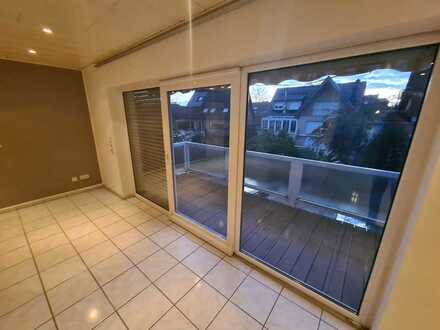 Gepflegte 3-Raum-Wohnung mit Balkon und Einbauküche in Kerpen