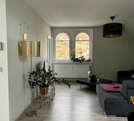 Großzügige, individuelle 3 - Zimmer Wohnung mit Balkon