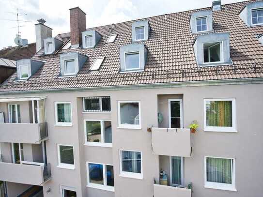 Kurzfristiger Eigenbedarf möglich! 3-ZKB am Olympiapark in Schwabing-West in saniertem Haus!