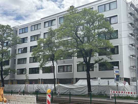 Wunderschön renoviertes Apartment mit Balkon und TG in München Neuhausen-Nymphenburg