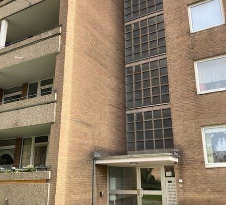 !!! Wünsche werden wahr - schöne 2-Zimmer-Wohnung in Neuss - Balkon - Aufzug -1600/47220/27-4 !!!