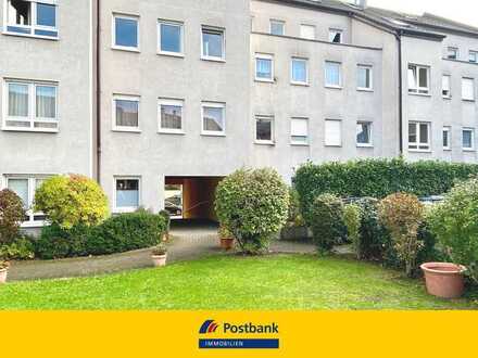 Erdgeschosswohnung mit 2 ZKB und TG-Stellplatz
in zentraler Lage!