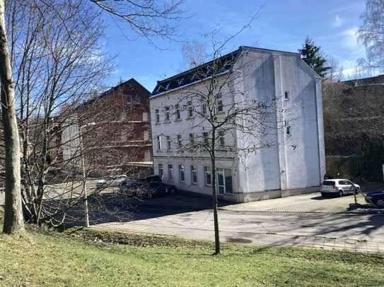 Geräumige Dreizimmerwohnung in zentrumsnaher, aber ruhiger Lage Nähe Campus