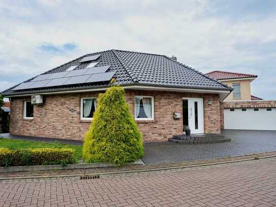 Bungalow mit ausgebautem DG und vielen Extras in zentraler Lage in Wolfsburg (Kästorf)