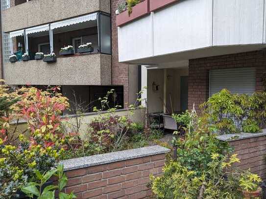 Schöne EG Wohnung mit Großzügiger Terrasse u. Stellplatz