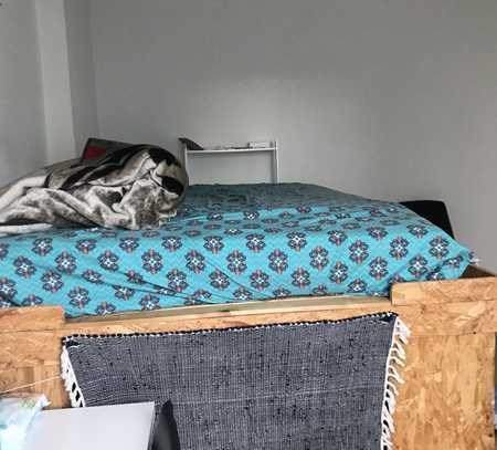 Cozy 2-Person Shared Room in Prime Location Between Walle and Findorff