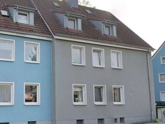 Großzügige 3 Zimmer-Wohnung mit Balkon