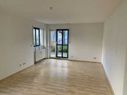 Attraktive 1-Zimmer-Wohnung in Dörfles-Esbach