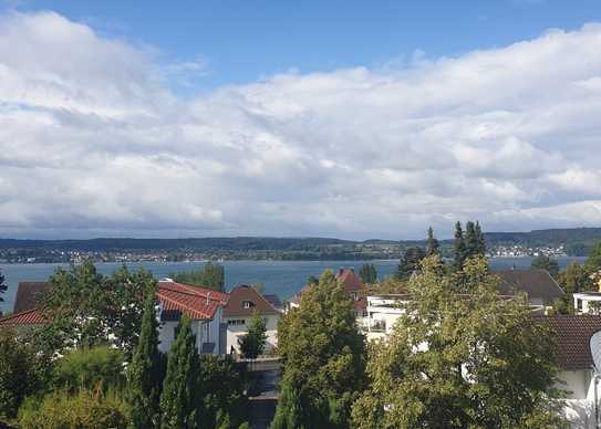 GROSSZÜGIGE MAISONETTEWOHNUNG MIT SEESICHT IN BEVORZUGTER WOHNLAGE