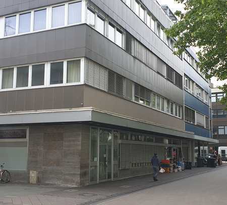 Geräumige 3 Zimmerwohnung im Zentrum von Rüsselsheim