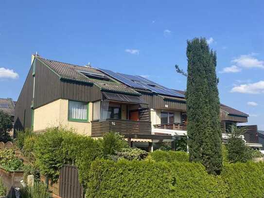 Schönes Reiheneckhaus mit Garten, TG und Stellplatz in Ehningen