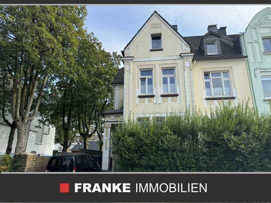 Stadtvilla als Zwei- oder Dreifamilienhaus für die Familie - viel Platz zum Wohnen & Arbeiten