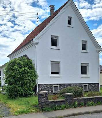 Frisch saniertes 6-Raum-Haus in Elkenroth