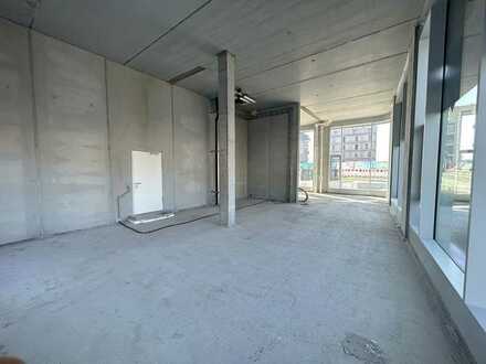 ZWISCHEN URBANITÄT UND BUGA: EINZELHANDELSFLÄCHE IM LOFTSTIL