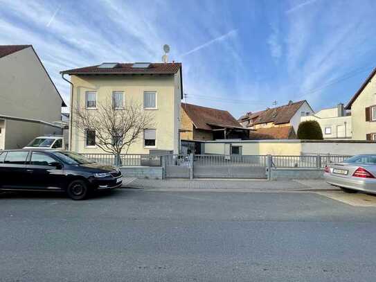 Mehrfamilienhaus - Baujahr 2000 + Gewerbe