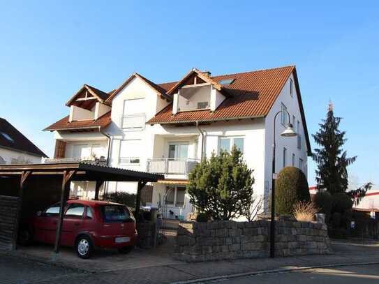 Helle, freundliche 3 Zimmer-Wohnung mit Balkon und Garage - Illerrieden