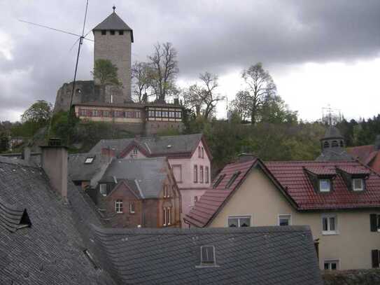 Helle, moderne 2 Zimmer Dachgeschosswohnung im Herzen von Sonnenberg - PROVISIONSFREI -