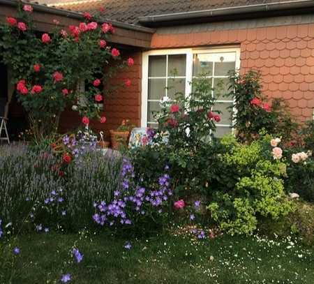 Zwei-Familienhaus in Hemmingen-Hiddestorf, modernisiert ,mit großem Garten