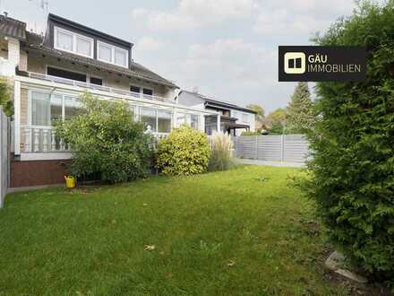 Charmantes Mehrfamilienhaus (Doppelhaushälfte) mit Wintergarten, Garten und Garage in Pforzheim!