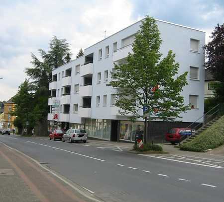 Helle 2-Zimmer-Wohnung mit Balkon