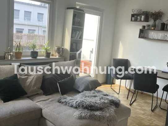 Tauschwohnung: Helle 2-Zimmer Wohnung mit großem Balkon