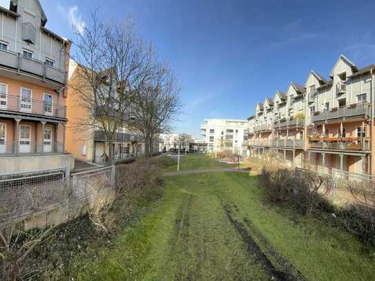 Wohnen im Park, 2-Zimmer-Maisonette-Wohnung mit Terrasse und Balkon