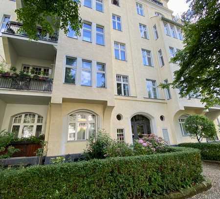 Elegante große Altbauwohnung im Zentrum des alten West Berlin