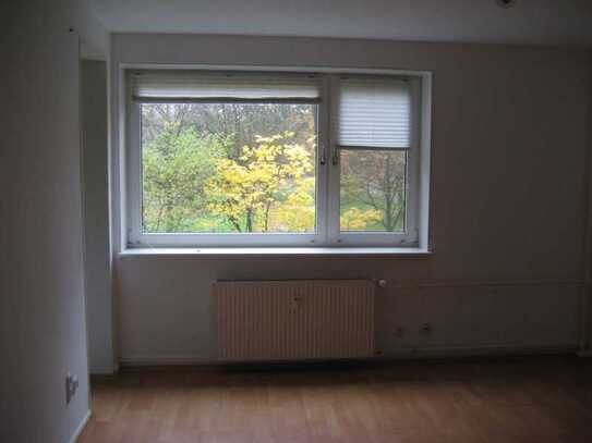 2 Zimmer-Wohnung mit Balkon in Hannover-Linden